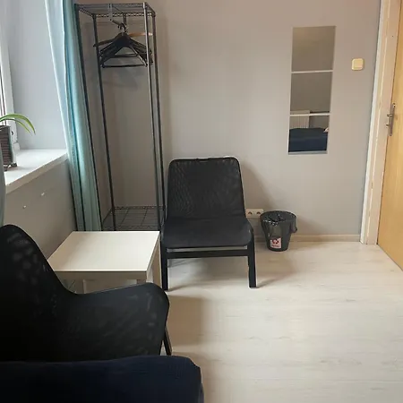 بيت شباب Goscinne Fresco وودج