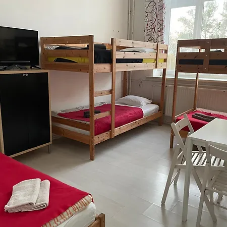 بيت شباب Goscinne Fresco وودج