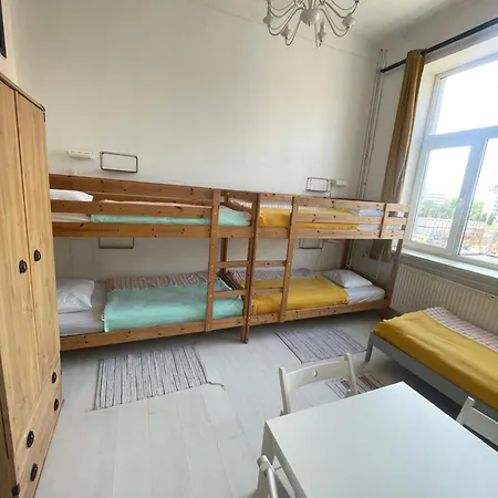 旅馆 Goscinne Fresco 罗兹