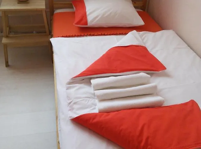 Хостел Goscinne Fresco Лодзь