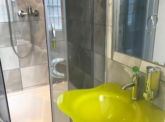 Goscinne Fresco Vandrerhjem